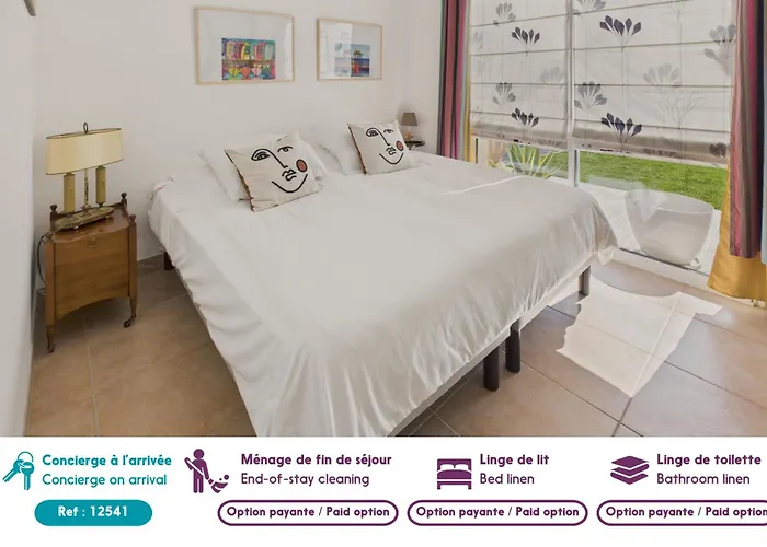 펜션 Charmante Maison Rose Pour 4 - 500m De La